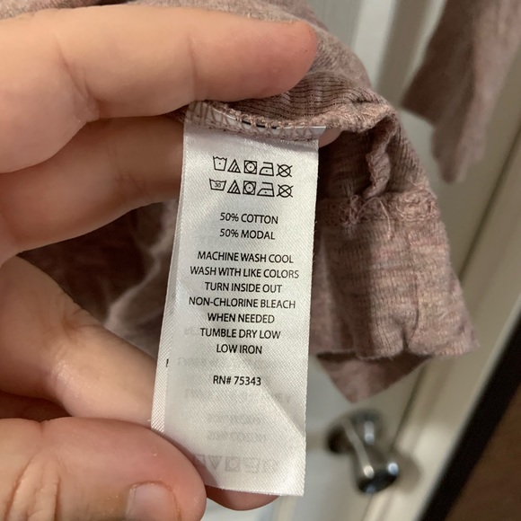 St. Tropez West Pink/Mauve Drape Neck Top Small - Picture 6 of 7